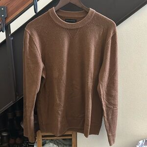 Banana republic men’s sweater. Medium. Light brown. Merino Cashmere.